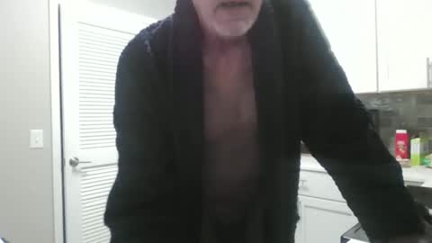 Snapshot of mortgageguy chatting on 05/30/26, 01:08 mortgageguy online show from 05/30/26, 01:08