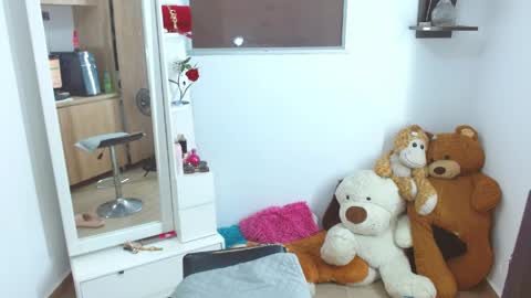 mosterhighxxx online show from 04/16/26, 09:39