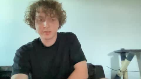 Snapshot of mosterr325 chatting on 01/15/25, 01:02 mosterr325 online show from 01/15/25, 01:02