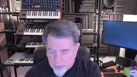 mostly_unbothered online show from 06/03/26, 05:54