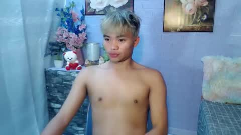 mostwantedtwink online show from 05/06/26, 09:25
