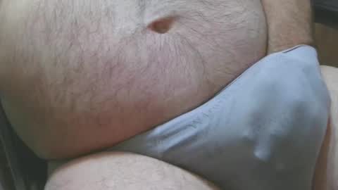 Snapshot of moth12 chatting on 12/05/24, 02:22 moth12 online show from 12/05/24, 02:22