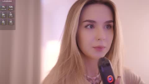 Snapshot of motherlode_ chatting on 10/04/25, 11:52 MIRA online show from 10/04/25, 11:52