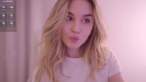 Snapshot of motherlode_ chatting on 10/13/25, 03:45 MIRA online show from 10/13/25, 03:45