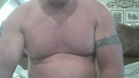 motorguy08 online show from 09/26/25, 06:23