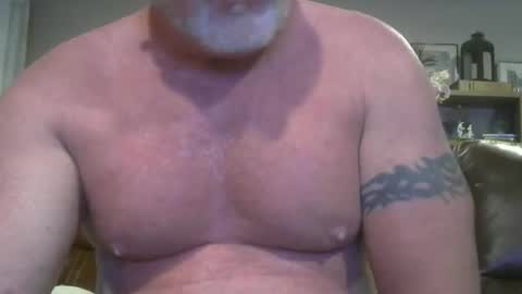 motorguy08 online show from 03/25/26, 03:12