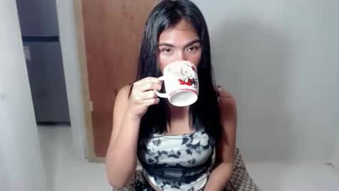 mouiline_rouge69 online show from 01/10/26, 06:15