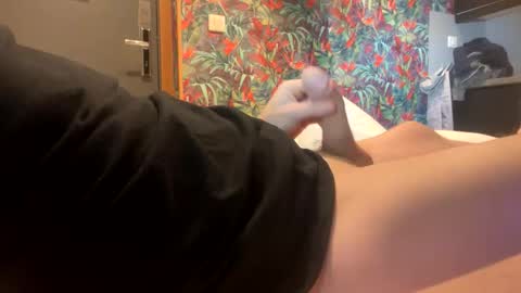 CamO online show from 12/18/25, 08:26