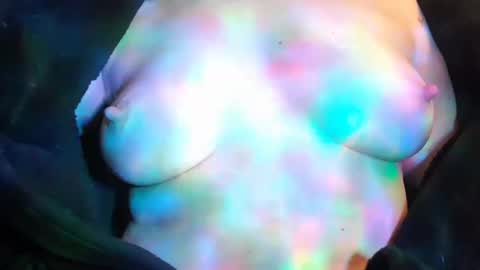 mountainbeauty online show from 10/12/25, 09:47