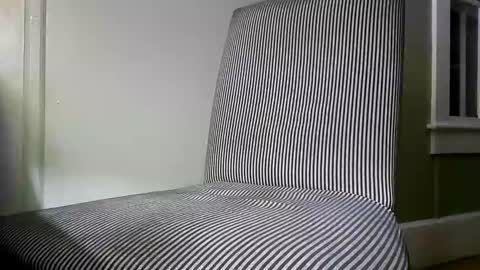 Snapshot of mountainmanny chatting on 12/13/24, 11:23 Manny online show from 12/13/24, 11:23