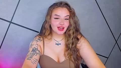 Carolina online show from 09/23/25, 07:06