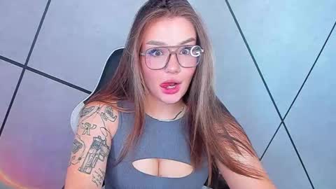 Carolina online show from 10/19/25, 08:04