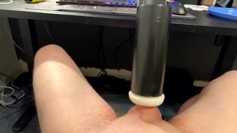 Snapshot of mouthful_ chatting on 01/25/25, 02:47 Mouthful online show from 01/25/25, 02:47