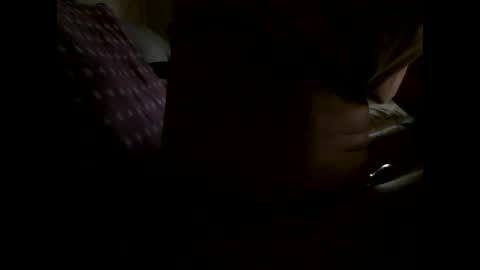 mowgli1977 online show from 12/18/24, 09:58