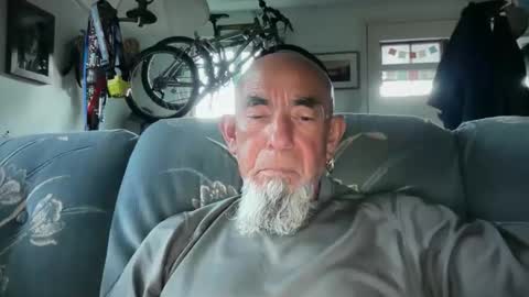 does it matter online show from 11/08/25, 11:14