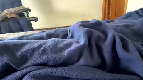 Snapshot of mps908 chatting on 10/12/25, 04:06 Sequoia-Cocked Hombre de Sur online show from 10/12/25, 04:06