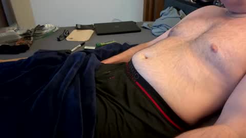 Snapshot of mps908 chatting on 02/08/26, 02:31 Sequoia-Cocked Hombre de Sur online show from 02/08/26, 02:31