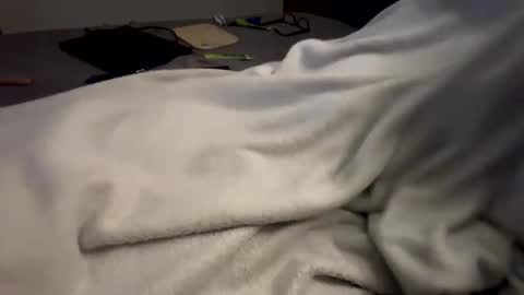 Snapshot of mps908 chatting on 03/25/26, 12:22 Sequoia-Cocked Hombre de Sur online show from 03/25/26, 12:22