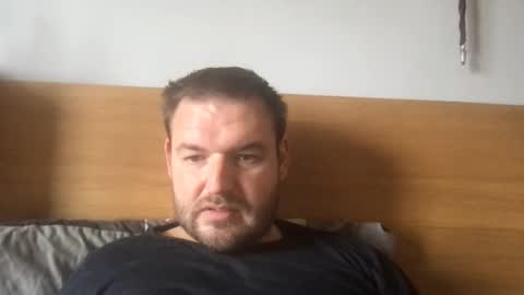 mr834565 online show from 09/29/25, 12:32