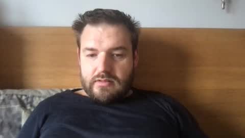 mr834565 online show from 10/19/25, 09:54