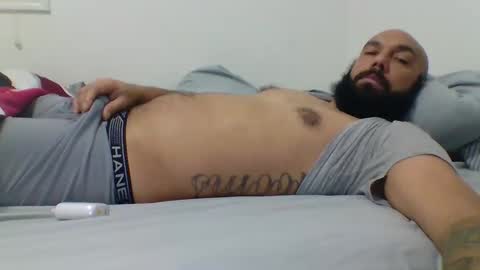 Mr8 online show from 01/04/25, 07:03