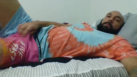 Mr8 online show from 01/08/25, 02:57