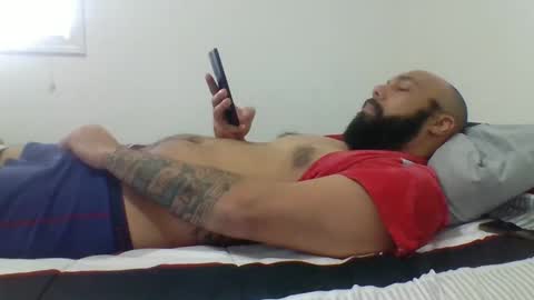 Mr8 online show from 01/31/25, 09:05