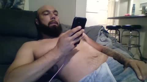 Mr8 online show from 09/27/25, 01:10