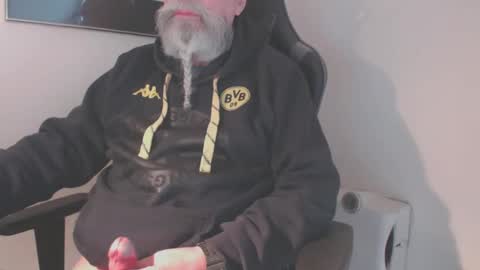 mr_boombastic2021 online show from 03/01/25, 10:13