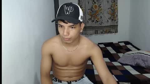 mr_cock_28 online show from 01/27/25, 05:47