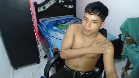 mr_cock_28 online show from 02/11/25, 08:48