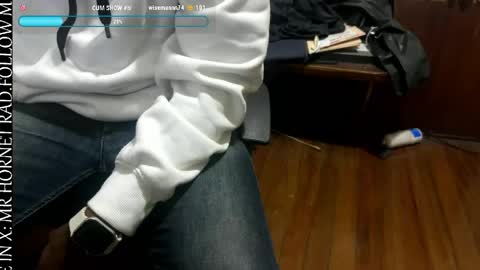 Snapshot of mr_hornet_rad chatting on 05/11/26, 05:57 mr_hornet_rad online show from 05/11/26, 05:57