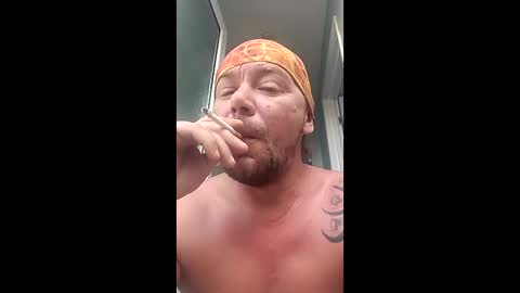 Snapshot of mr_i_ chatting on 05/25/26, 07:47 mr_i_ online show from 05/25/26, 07:47