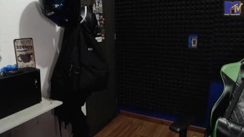 Call me Angel please online show from 01/12/26, 01:44