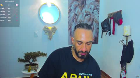 Snapshot of mr_maik22 chatting on 01/31/25, 11:56 mr_maik22 online show from 01/31/25, 11:56