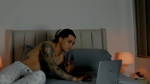 mr_maximo online show from 03/30/26, 04:57