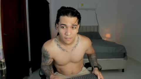 Snapshot of mr_maximo chatting on 05/17/26, 03:59 mr_maximo online show from 05/17/26, 03:59