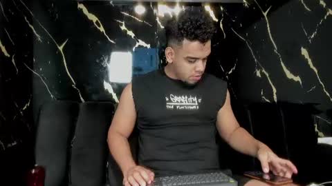 mr_maximo online show from 06/29/26, 04:08
