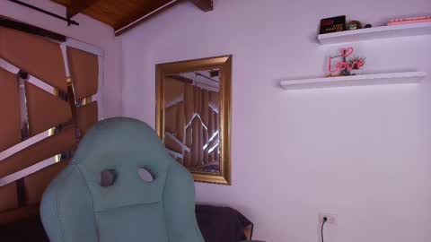 MIKEE online show from 09/19/25, 03:08