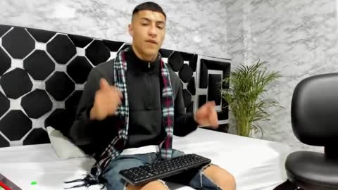 Mr Porn  online show from 05/05/26, 01:08