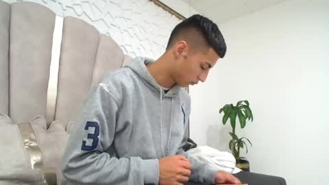 Mr Porn  online show from 05/16/26, 10:41