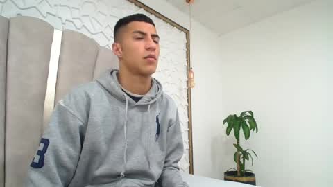 Mr Porn  online show from 05/20/26, 12:50