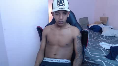 mr_stiven_ online show from 01/13/25, 08:15