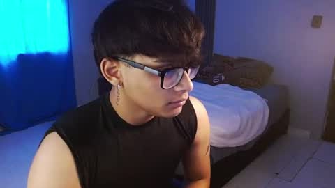 Snapshot of mr_yisuz chatting on 07/05/26, 12:12 yisuz online show from 07/05/26, 12:12