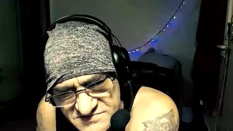 Snapshot of mrbiggintx chatting on 02/10/26, 01:10 mrbiggintx online show from 02/10/26, 01:10