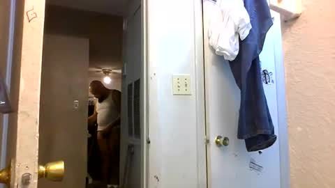 mrbiggs1077777 online show from 11/04/25, 01:54