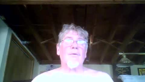 mrblade666 online show from 04/24/26, 04:09