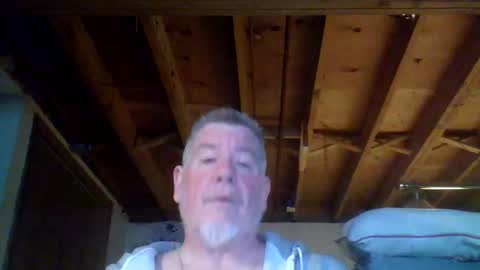Snapshot of mrblade666 chatting on 04/30/26, 11:38 mrblade666 online show from 04/30/26, 11:38