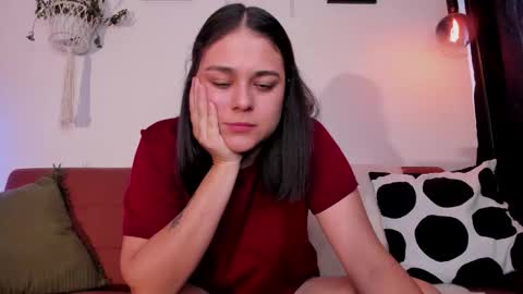 Laura online show from 01/15/26, 09:40