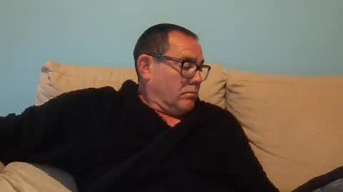 Snapshot of mrcaruso chatting on 04/22/26, 05:21 Mrcaruso online show from 04/22/26, 05:21